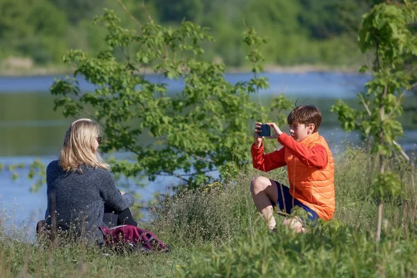 问鼎娱乐真人娱乐